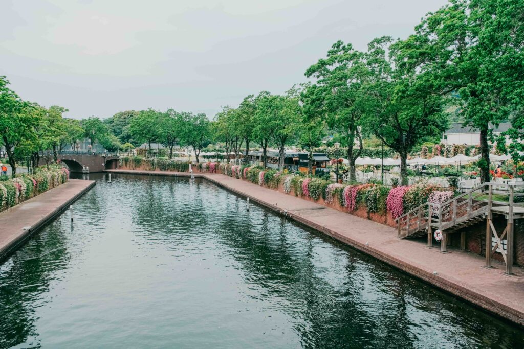 5月のハウステンボスで撮影した街歩きスナップ写真　運河