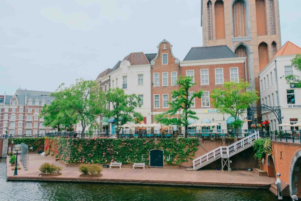 5月のハウステンボスで撮影した街歩きスナップ写真　建築