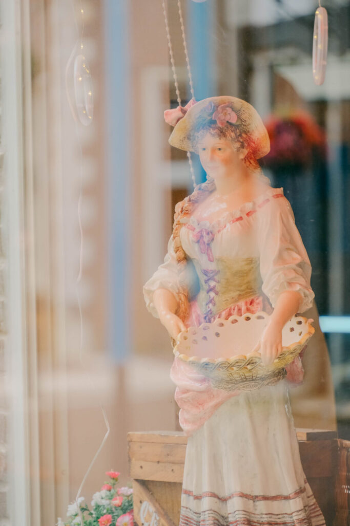 5月のハウステンボスで撮影した街歩きスナップ写真　置物