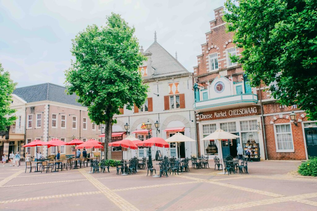 5月のハウステンボスで撮影した街歩きスナップ写真　広場