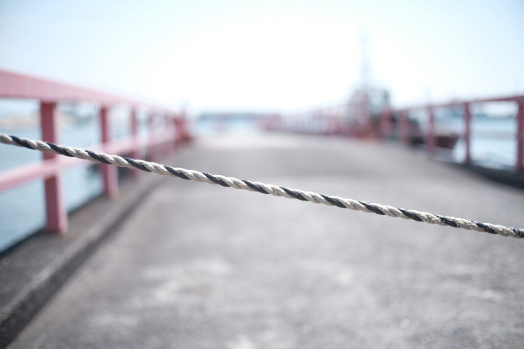 TTArtisan 25mm F2 C　作例　港　ロープ
