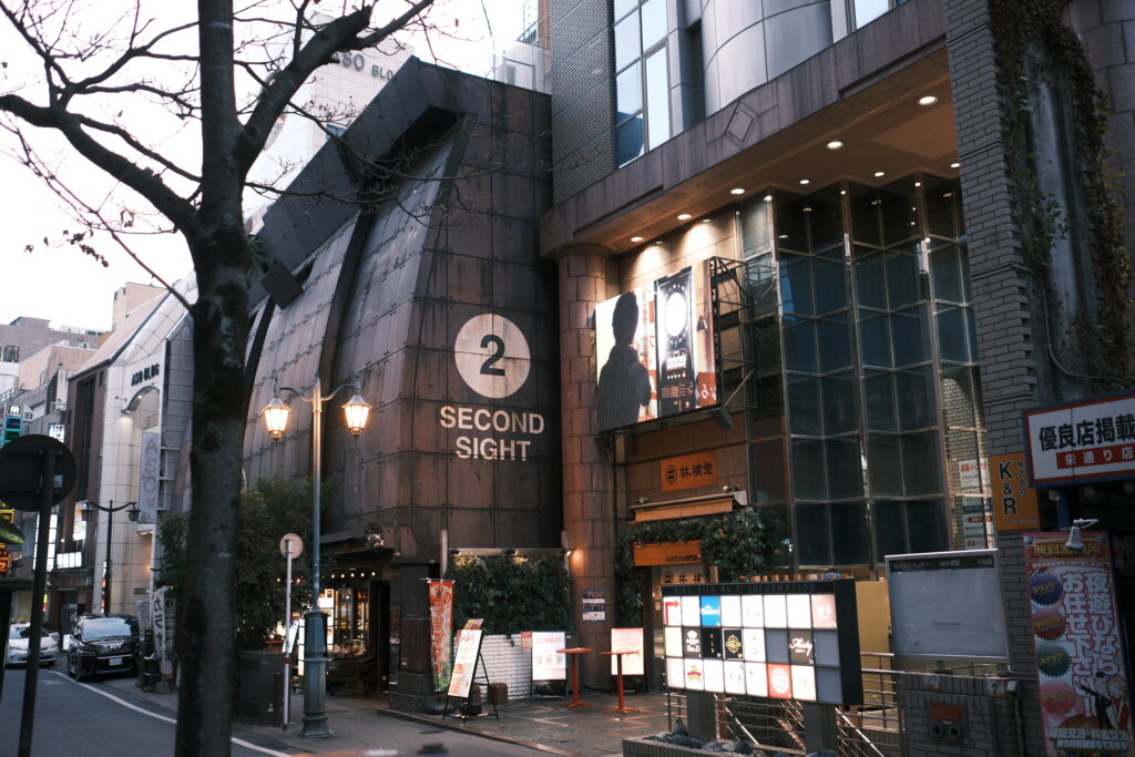 フィルムシミュレーション設定で撮った作例 街並みのスナップ写真